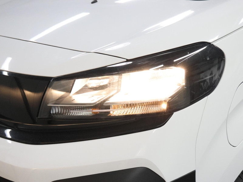 Opel Vivaro Electric L3 75 kWh | Camera | Dodehoekdetectie | Airco | CruiseControl | Comfort Tussenschot | AppleCarPlay/A  elektrisch Opel Vivaro Electric L3 75 kWh | Camera | Dodehoekdetectie | Airco | CruiseControl | Comfort Tussenschot | AppleCarPlay/A  elektrisch