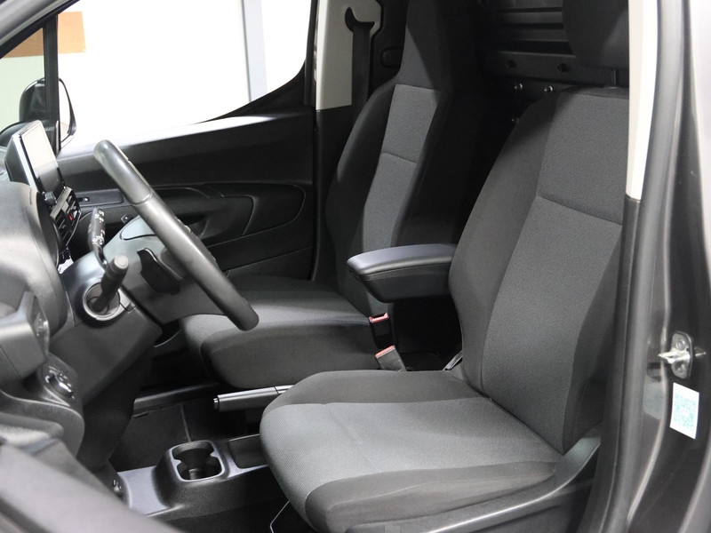 Opel Combo L2 130PK AUTOMAAT | AppleCarplay/AndroidAuto | Parkeersensoren | Airco | Camera | Cruise Control | B  Opel Combo L2 130PK AUTOMAAT | AppleCarplay/AndroidAuto | Parkeersensoren | Airco | Camera | Cruise Control | B