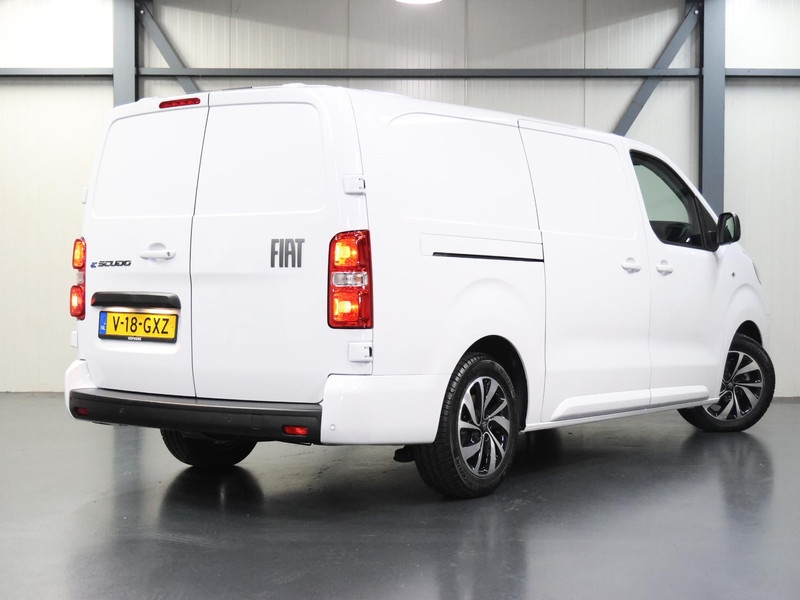 Fiat E-Scudo L3 75 kWh 136PK | AppleCarPlay/AndroidAuto | Airco | Armsteun | Camera | 3 Zits | Navigatie | Cruise  elektrisch Fiat E-Scudo L3 75 kWh 136PK | AppleCarPlay/AndroidAuto | Airco | Armsteun | Camera | 3 Zits | Navigatie | Cruise  elektrisch
