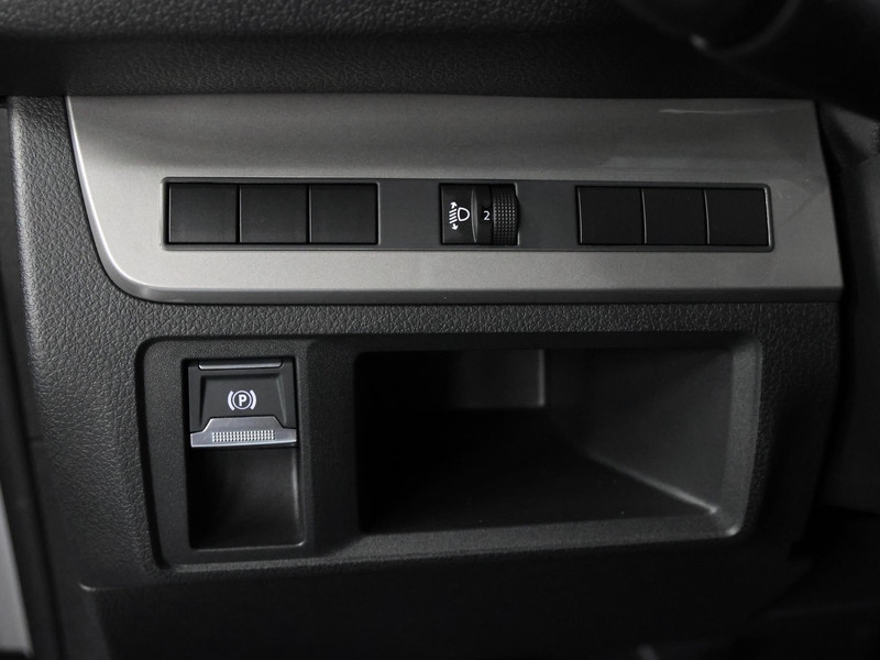 Fiat E-Scudo L3 75 kWh 136PK | AppleCarPlay/AndroidAuto | Airco | Armsteun | Camera | 3 Zits | Navigatie | Cruise  elektrisch Fiat E-Scudo L3 75 kWh 136PK | AppleCarPlay/AndroidAuto | Airco | Armsteun | Camera | 3 Zits | Navigatie | Cruise  elektrisch