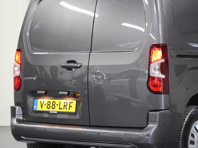 Opel Combo Electric 136PK L1 50kWh | NIEUW! | AppleCarplay/AndroidAuto | Parkeersensoren | Airco | Armsteun | Navigatie elektrisch Opel Combo Electric 136PK L1 50kWh | NIEUW! | AppleCarplay/AndroidAuto | Parkeersensoren | Airco | Armsteun | Navigatie elektrisch