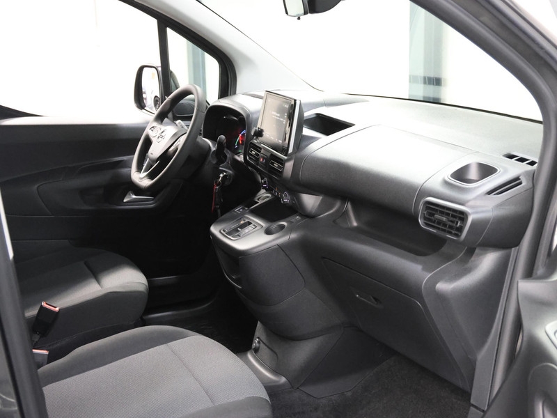 Opel Combo Electric 136PK L1 50kWh | NIEUW! | AppleCarplay/AndroidAuto | Parkeersensoren | Airco | Armsteun | Navigatie elektrisch Opel Combo Electric 136PK L1 50kWh | NIEUW! | AppleCarplay/AndroidAuto | Parkeersensoren | Airco | Armsteun | Navigatie elektrisch