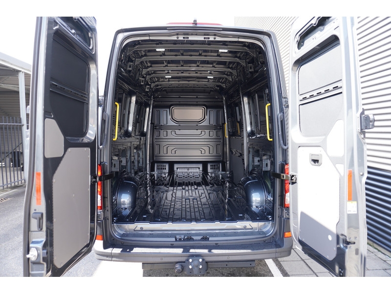 MAN TGE 3.160 L3H3 6H FACELIFT 3.500KG TREKGEWICHT! | LED | NAVI | TREKHAAK | CAMERA | PARKEERSENSOREN MAN TGE 3.160 L3H3 6H FACELIFT 3.500KG TREKGEWICHT! | LED | NAVI | TREKHAAK | CAMERA | PARKEERSENSOREN