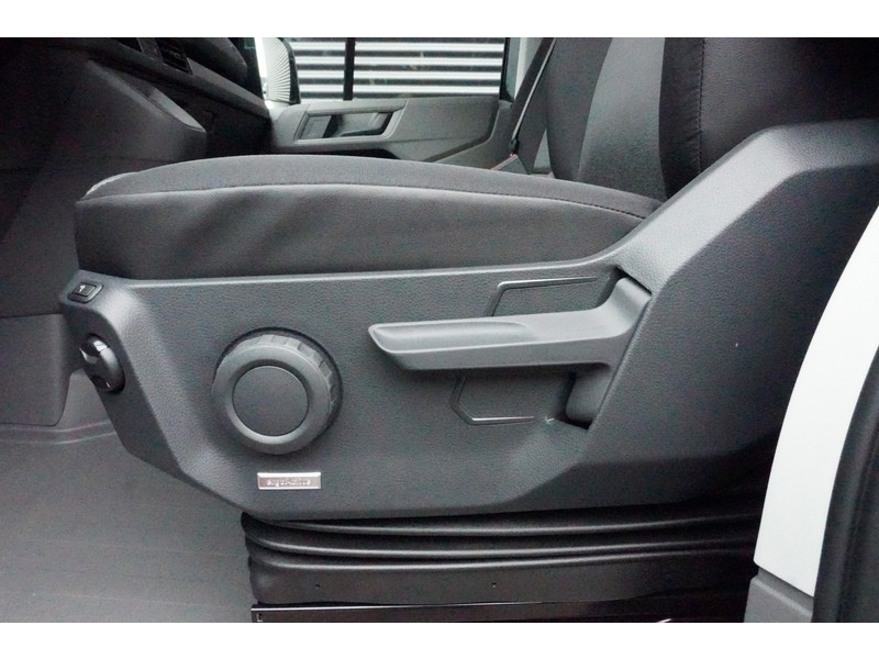 MAN TGE MAN TGE 3.140 L3H3 Aut FACELIFT Commander BOMVOL! | LED | NAVI | CLIMATRONIC | TREKHAAK | ACC | STOE MAN TGE MAN TGE 3.140 L3H3 Aut FACELIFT Commander BOMVOL! | LED | NAVI | CLIMATRONIC | TREKHAAK | ACC | STOE