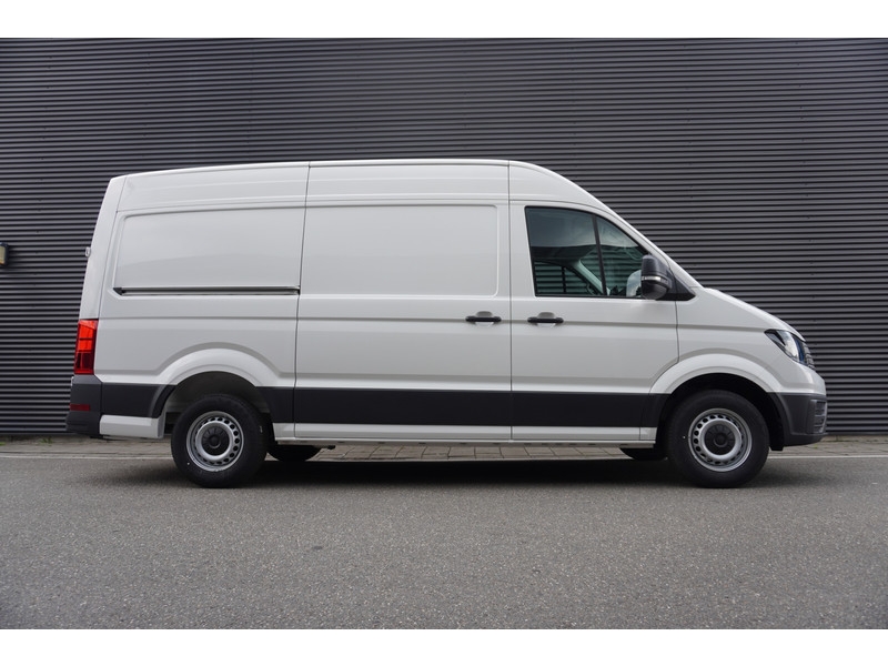 Volkswagen Crafter 35 2.0 TDI 140PK L3H3 Trendline, Modeljaar 2025, App Connect, Trekhaak Volkswagen Crafter 35 2.0 TDI 140PK L3H3 Trendline, Modeljaar 2025, App Connect, Trekhaak