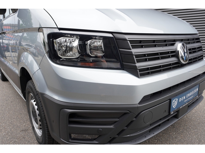Volkswagen Crafter 30 2.0 TDI 140PK L3H3 Automaat Highline, Modeljaar 2025, App Connect, Trekhaak Volkswagen Crafter 30 2.0 TDI 140PK L3H3 Automaat Highline, Modeljaar 2025, App Connect, Trekhaak