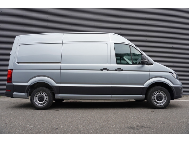 Volkswagen Crafter 30 2.0 TDI 140PK L3H3 Automaat Highline, Modeljaar 2025, App Connect, Trekhaak Volkswagen Crafter 30 2.0 TDI 140PK L3H3 Automaat Highline, Modeljaar 2025, App Connect, Trekhaak