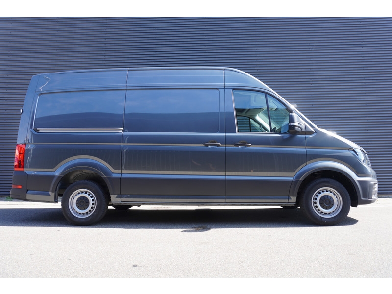 Volkswagen Crafter 30 2.0 TDI 140PK L3H3 Highline, Modeljaar 2025, Navigatie, Trekhaak Volkswagen Crafter 30 2.0 TDI 140PK L3H3 Highline, Modeljaar 2025, Navigatie, Trekhaak