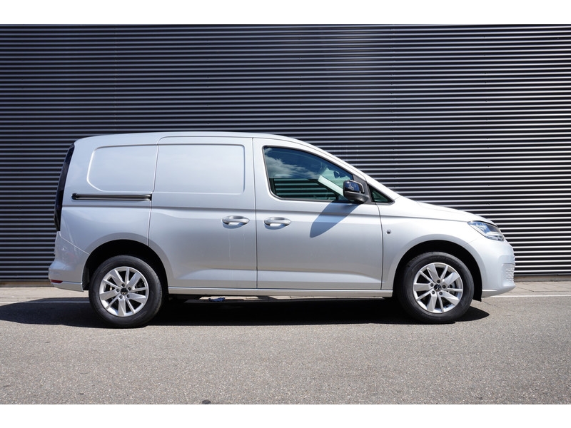 Volkswagen Caddy Cargo 2.0 TDI 122 PK Style DSG, LED koplampen, Cruise control, Trekhaak, Ergocomfort bestuurdersstoel Volkswagen Caddy Cargo 2.0 TDI 122 PK Style DSG, LED koplampen, Cruise control, Trekhaak, Ergocomfort bestuurdersstoel