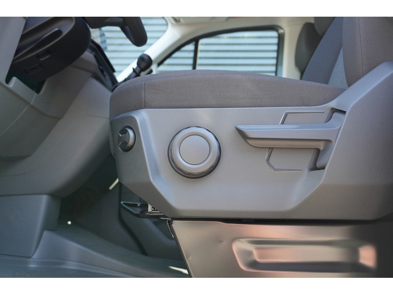 Volkswagen Crafter 35 2.0 TDI 140PK L3H3 Highline, Modeljaar 2025, Navigatie, Trekhaak Volkswagen Crafter 35 2.0 TDI 140PK L3H3 Highline, Modeljaar 2025, Navigatie, Trekhaak
