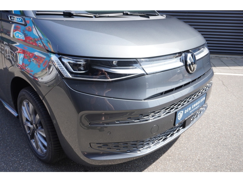 Volkswagen Multivan 1.5 eHybrid L2 Bulli Edition 4-Motion 1.5 eHybrid L2 Bulli Edition 4-Motion, IQ Light koplampen, 7-p Volkswagen Multivan 1.5 eHybrid L2 Bulli Edition 4-Motion 1.5 eHybrid L2 Bulli Edition 4-Motion, IQ Light koplampen, 7-p