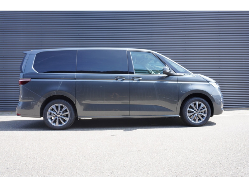 Volkswagen Multivan 1.5 eHybrid L2 Bulli Edition 4-Motion 1.5 eHybrid L2 Bulli Edition 4-Motion, IQ Light koplampen, 7-p Volkswagen Multivan 1.5 eHybrid L2 Bulli Edition 4-Motion 1.5 eHybrid L2 Bulli Edition 4-Motion, IQ Light koplampen, 7-p