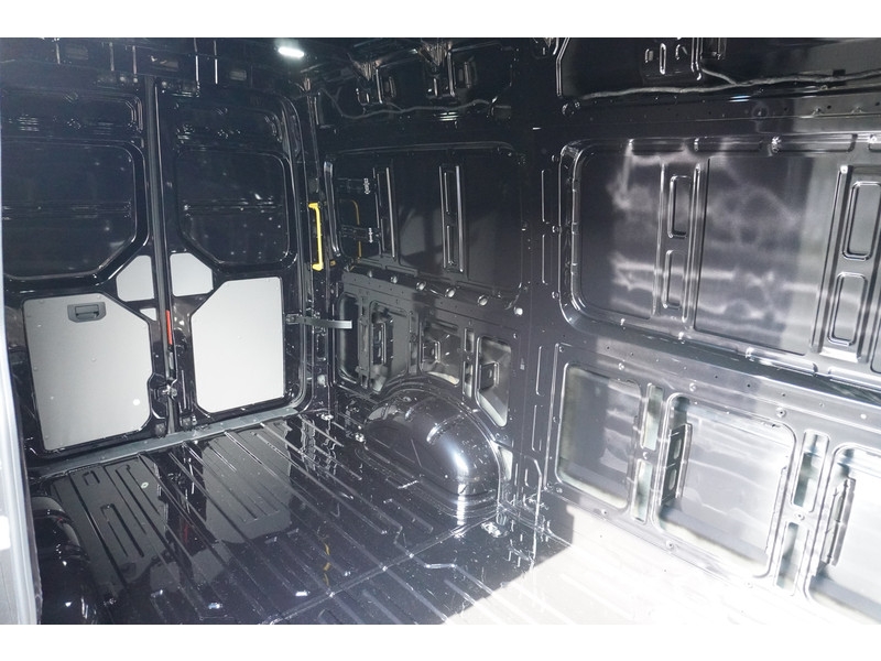 MAN TGE 35 2.0 Standaard L3 Hoog MAN TGE 3.140 Automaat L3H3  MAN TGE 35 2.0 Standaard L3 Hoog MAN TGE 3.140 Automaat L3H3