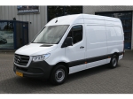Mercedes-Benz Sprinter 5-deurs 317 CDI L2H2 MBUX met navigatie en camera met parkeersensoren