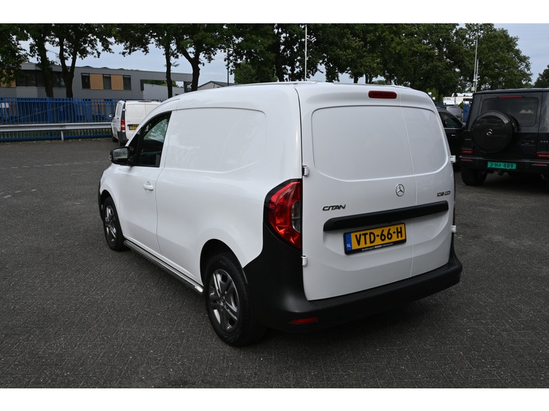 Mercedes-Benz Citan 108 CDI L1 Pro MBUX met camera en smartphone integratie, Sidebars  Mercedes-Benz Citan 108 CDI L1 Pro MBUX met camera en smartphone integratie, Sidebars