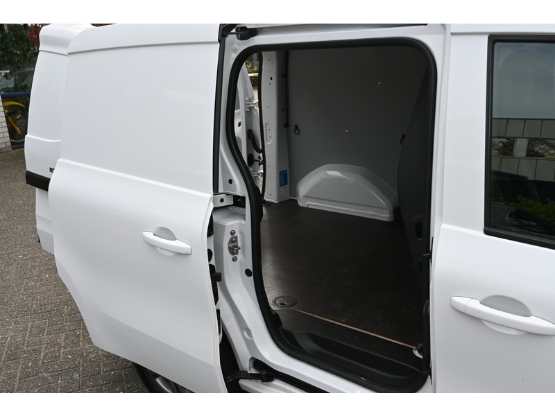 Mercedes-Benz Citan 108 CDI L1 Pro MBUX met camera en smartphone integratie, Sidebars  Mercedes-Benz Citan 108 CDI L1 Pro MBUX met camera en smartphone integratie, Sidebars