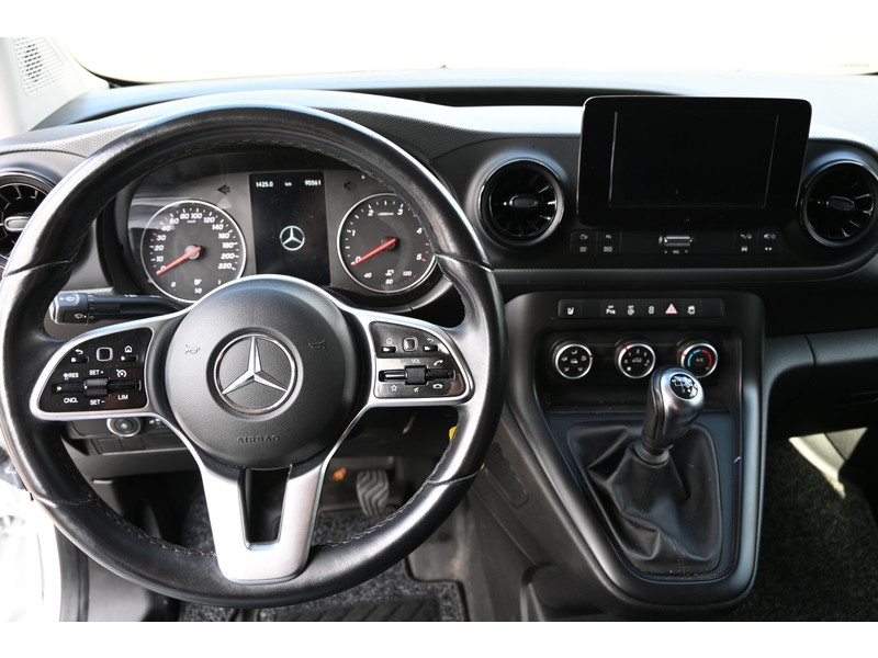 Mercedes-Benz Citan 110 CDI L1 3 Zitplaatsen, Navigatie, Camera, Apple Carplay/Android Auto  Mercedes-Benz Citan 110 CDI L1 3 Zitplaatsen, Navigatie, Camera, Apple Carplay/Android Auto