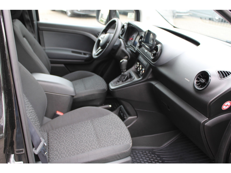 Mercedes-Benz Citan 110 CDI MBUX navigatie met camera  Mercedes-Benz Citan 110 CDI MBUX navigatie met camera