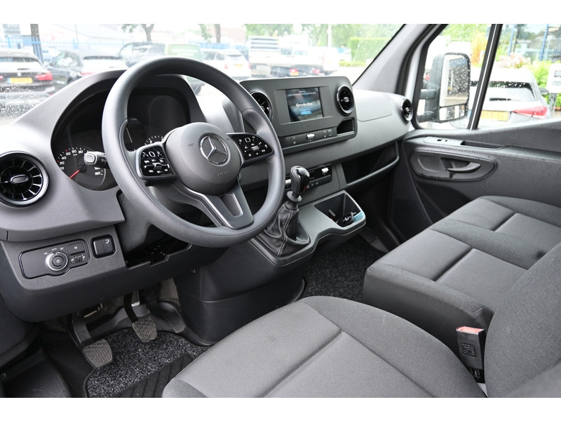 Mercedes-Benz Sprinter 515 CDI MBUX, Laadbak met Dhollandia laadklep en zijdeur  Mercedes-Benz Sprinter 515 CDI MBUX, Laadbak met Dhollandia laadklep en zijdeur