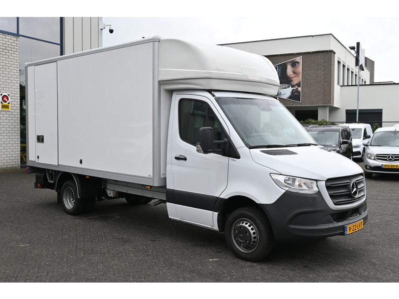 Mercedes-Benz Sprinter 515 CDI MBUX, Laadbak met Dhollandia laadklep en zijdeur  Mercedes-Benz Sprinter 515 CDI MBUX, Laadbak met Dhollandia laadklep en zijdeur