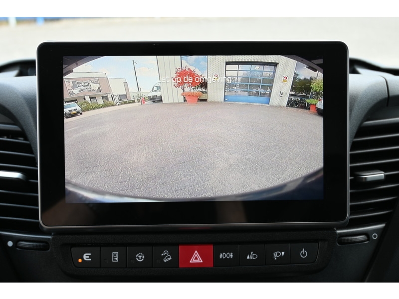 Iveco Daily 35S18H 3.0 410 Open laadbak Facelift, LED, ACC, Geveerde stoel, Camera  Iveco Daily 35S18H 3.0 410 Open laadbak Facelift, LED, ACC, Geveerde stoel, Camera