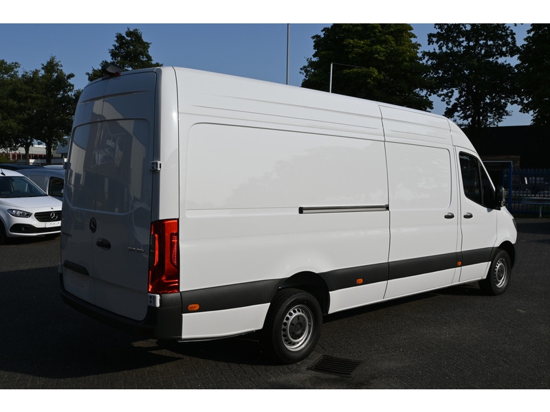 Mercedes-Benz Sprinter 317 CDI L3H2 Pro Smartphone integratiepakket, Geveerde stoel, Reserve wiel, Etc. Mercedes-Benz Sprinter 317 CDI L3H2 Pro Smartphone integratiepakket, Geveerde stoel, Reserve wiel, Etc.