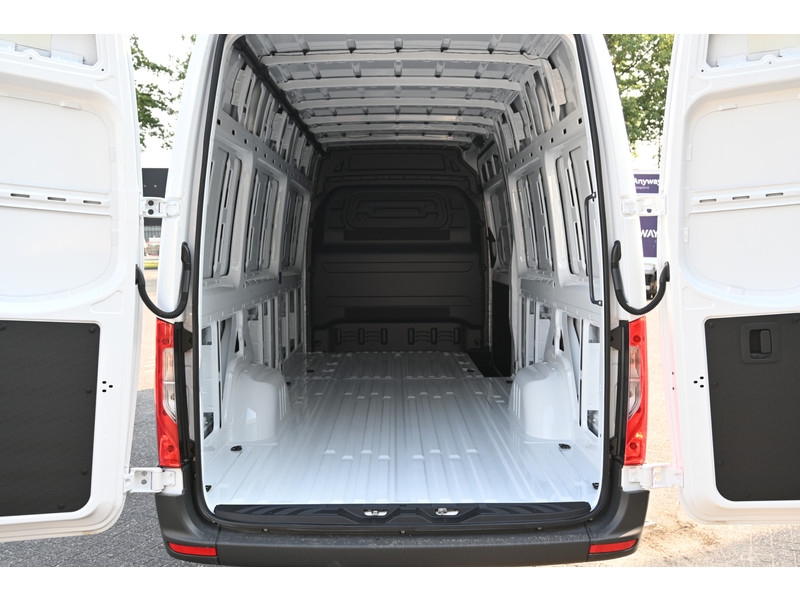 Mercedes-Benz Sprinter 317 CDI L3H2 Pro Smartphone integratiepakket, Geveerde stoel, Reserve wiel, Etc. Mercedes-Benz Sprinter 317 CDI L3H2 Pro Smartphone integratiepakket, Geveerde stoel, Reserve wiel, Etc.