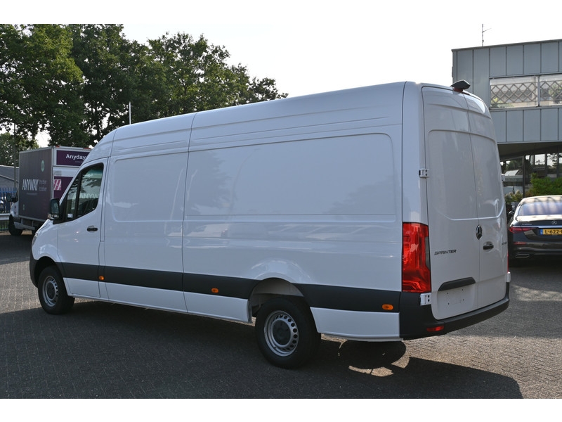 Mercedes-Benz Sprinter 317 CDI L3H2 Pro Smartphone integratiepakket, Geveerde stoel, Reserve wiel, Etc. Mercedes-Benz Sprinter 317 CDI L3H2 Pro Smartphone integratiepakket, Geveerde stoel, Reserve wiel, Etc.