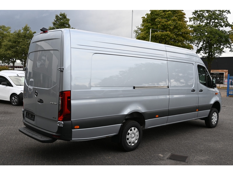 Mercedes-Benz Sprinter 319 CDI 4x4 L4H2 Maxi Select Distronic, Geveerde stoel, LED, 360 Graden Camera  Mercedes-Benz Sprinter 319 CDI 4x4 L4H2 Maxi Select Distronic, Geveerde stoel, LED, 360 Graden Camera