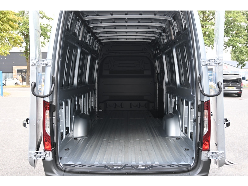 Mercedes-Benz Sprinter 319 CDI 4x4 L4H2 Maxi Select Distronic, Geveerde stoel, LED, 360 Graden Camera  Mercedes-Benz Sprinter 319 CDI 4x4 L4H2 Maxi Select Distronic, Geveerde stoel, LED, 360 Graden Camera
