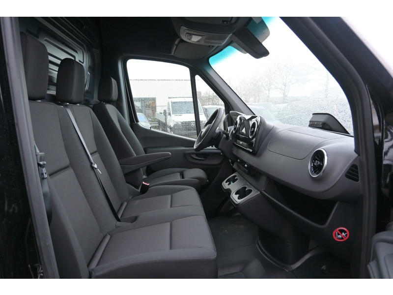 Mercedes-Benz Sprinter 317 CDI L2H2 PRO 3500 kg trekgewicht, LED koplampen, Smartphone integratiepakket  Mercedes-Benz Sprinter 317 CDI L2H2 PRO 3500 kg trekgewicht, LED koplampen, Smartphone integratiepakket
