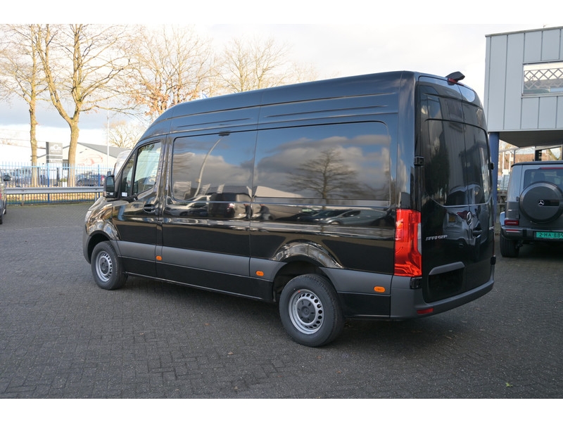 Mercedes-Benz Sprinter 317 CDI L2H2 PRO 3500 kg trekgewicht, LED koplampen, Smartphone integratiepakket  Mercedes-Benz Sprinter 317 CDI L2H2 PRO 3500 kg trekgewicht, LED koplampen, Smartphone integratiepakket