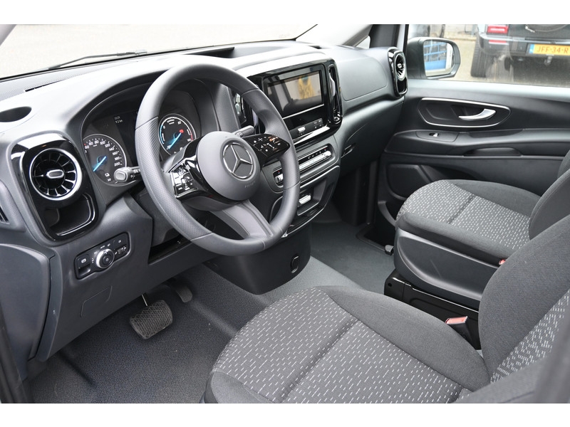 Mercedes-Benz EVITO TOURER 129 PRO L2 90 kWh Incl BTW, Dc-opladen 110 kW  elektrisch Mercedes-Benz EVITO TOURER 129 PRO L2 90 kWh Incl BTW, Dc-opladen 110 kW  elektrisch