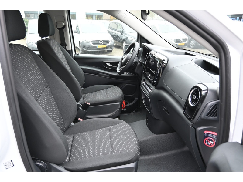 Mercedes-Benz EVITO TOURER 129 PRO L2 90 kWh Incl BTW, Dc-opladen 110 kW  elektrisch Mercedes-Benz EVITO TOURER 129 PRO L2 90 kWh Incl BTW, Dc-opladen 110 kW  elektrisch