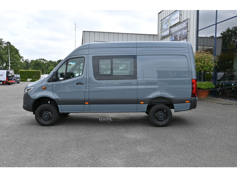 Mercedes-Benz Sprinter 319 CDI 4x4 L2H2 Pro HD Distronic, Draaistoelen, LED, Electrische schuifdeur  Mercedes-Benz Sprinter 319 CDI 4x4 L2H2 Pro HD Distronic, Draaistoelen, LED, Electrische schuifdeur