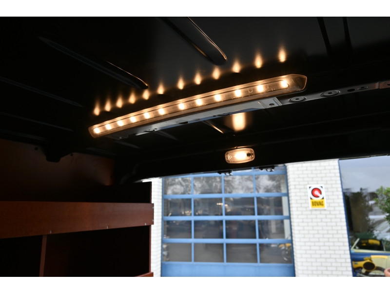 Mercedes-Benz Sprinter 316 CDI L2H2 LED, 360 Graden camera, Navigatie  Mercedes-Benz Sprinter 316 CDI L2H2 LED, 360 Graden camera, Navigatie