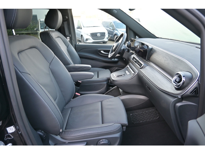 Mercedes-Benz V-Klasse 300d L3 Avantgarde DC Electrische schuifdeuren, Standkachel, 360 Graden camera, Distronic  Mercedes-Benz V-Klasse 300d L3 Avantgarde DC Electrische schuifdeuren, Standkachel, 360 Graden camera, Distronic