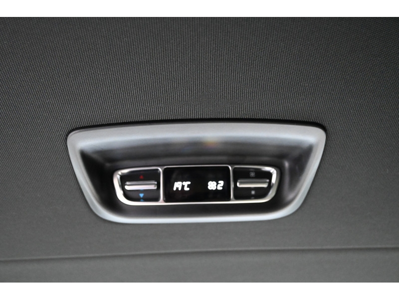 Mercedes-Benz V-Klasse 300d DC L3 XL Avantgarde Electrische schuifdeuren, Distronic, 360 Camera  Mercedes-Benz V-Klasse 300d DC L3 XL Avantgarde Electrische schuifdeuren, Distronic, 360 Camera