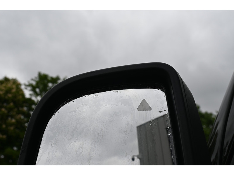 Mercedes-Benz Sprinter 317 CDI L2H2 Pro 3500 kg trekhaak, LED verlichting, Geveerde stoel Mercedes-Benz Sprinter 317 CDI L2H2 Pro 3500 kg trekhaak, LED verlichting, Geveerde stoel