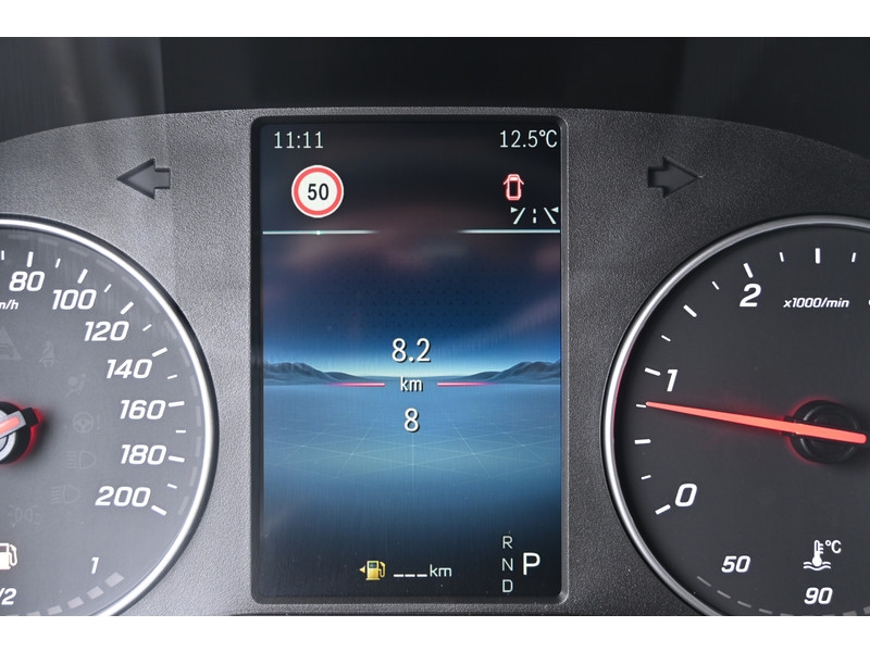 Mercedes-Benz Sprinter 317 CDI L2H2 Pro 3500 kg trekhaak, LED verlichting, Geveerde stoel Mercedes-Benz Sprinter 317 CDI L2H2 Pro 3500 kg trekhaak, LED verlichting, Geveerde stoel