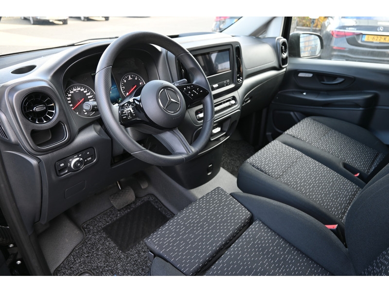 Mercedes-Benz Vito 116 CDI L2 Pro 2500kg trekhaak, LED koplampen, Smartphone integratie, Comfort stoel met verwarming Mercedes-Benz Vito 116 CDI L2 Pro 2500kg trekhaak, LED koplampen, Smartphone integratie, Comfort stoel met verwarming