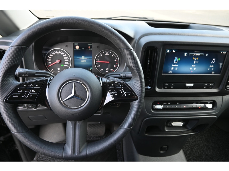 Mercedes-Benz Vito 116 CDI L2 Pro 2500kg trekhaak, LED koplampen, Smartphone integratie, Comfort stoel met verwarming Mercedes-Benz Vito 116 CDI L2 Pro 2500kg trekhaak, LED koplampen, Smartphone integratie, Comfort stoel met verwarming