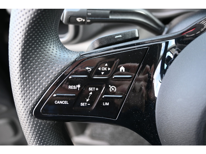 Mercedes-Benz Vito 116 CDI L2 Pro 2500kg trekhaak, LED koplampen, Smartphone integratie, Comfort stoel met verwarming Mercedes-Benz Vito 116 CDI L2 Pro 2500kg trekhaak, LED koplampen, Smartphone integratie, Comfort stoel met verwarming