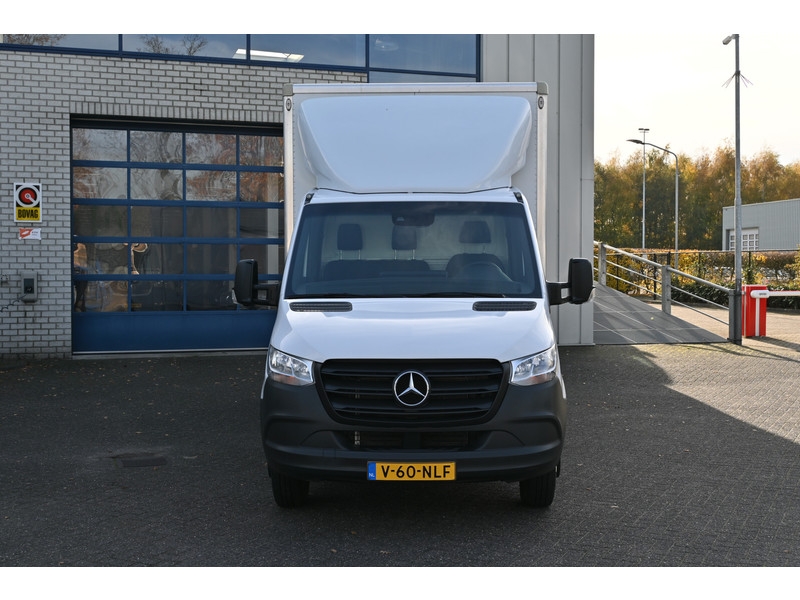 Mercedes-Benz Sprinter 515 CDI L3 Bakwagen met laadklep Dhollandia klep, MBUX met Apple Carplay/Android Auto Mercedes-Benz Sprinter 515 CDI L3 Bakwagen met laadklep Dhollandia klep, MBUX met Apple Carplay/Android Auto