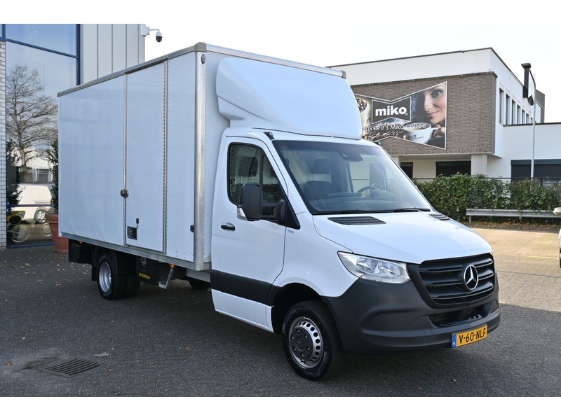 Mercedes-Benz Sprinter 515 CDI L3 Bakwagen met laadklep Dhollandia klep, MBUX met Apple Carplay/Android Auto Mercedes-Benz Sprinter 515 CDI L3 Bakwagen met laadklep Dhollandia klep, MBUX met Apple Carplay/Android Auto