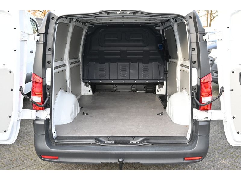 Mercedes-Benz Vito 116 CDI L2 Pro 2500 kg trekhaak, Achterdeuren, MBUX navigatie Mercedes-Benz Vito 116 CDI L2 Pro 2500 kg trekhaak, Achterdeuren, MBUX navigatie