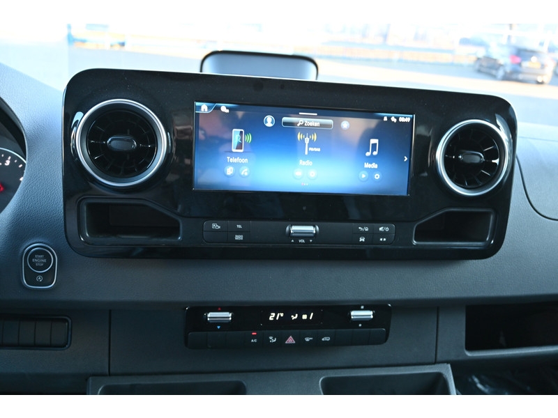 Mercedes-Benz Sprinter 317 CDI L3 RWD Pro Smartphone integratie pakket, LED Laadbak met laadklep, zijdeur Mercedes-Benz Sprinter 317 CDI L3 RWD Pro Smartphone integratie pakket, LED Laadbak met laadklep, zijdeur