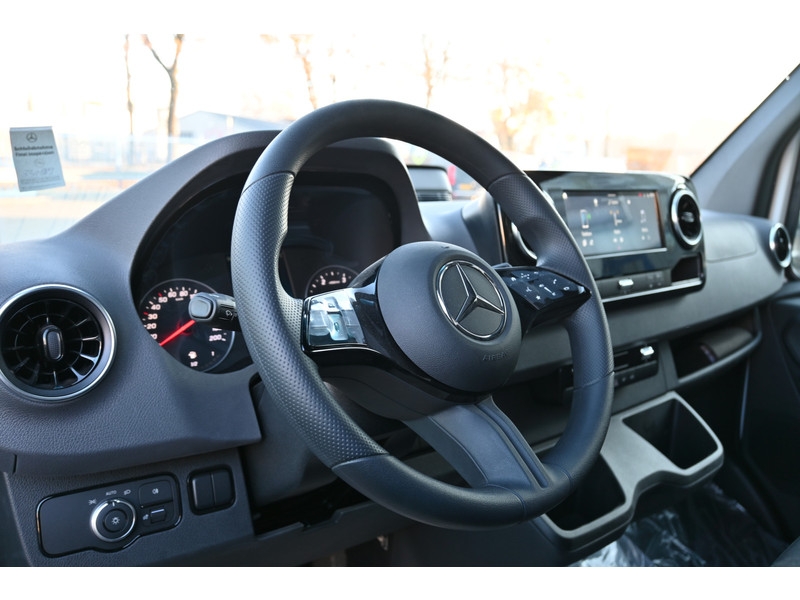 Mercedes-Benz Sprinter 317 CDI L3 RWD Pro Smartphone integratie pakket, LED Laadbak met laadklep, zijdeur Mercedes-Benz Sprinter 317 CDI L3 RWD Pro Smartphone integratie pakket, LED Laadbak met laadklep, zijdeur
