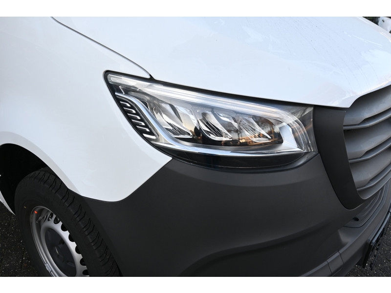 Mercedes-Benz Sprinter 317 CDI L3 RWD Pro Open laadbak, Smartphone integratie pakket, LED Vraag naar de mogelijkheden opbou Mercedes-Benz Sprinter 317 CDI L3 RWD Pro Open laadbak, Smartphone integratie pakket, LED Vraag naar de mogelijkheden opbou
