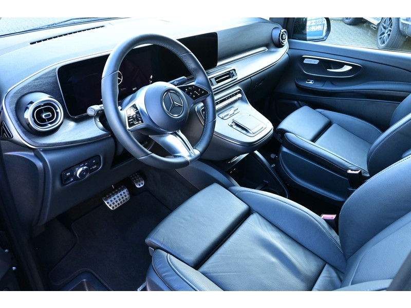 Mercedes-Benz V-Klasse 300d AMG L3 DC AMG pakket, Easy Pack Pakket, Distronic Mercedes-Benz V-Klasse 300d AMG L3 DC AMG pakket, Easy Pack Pakket, Distronic